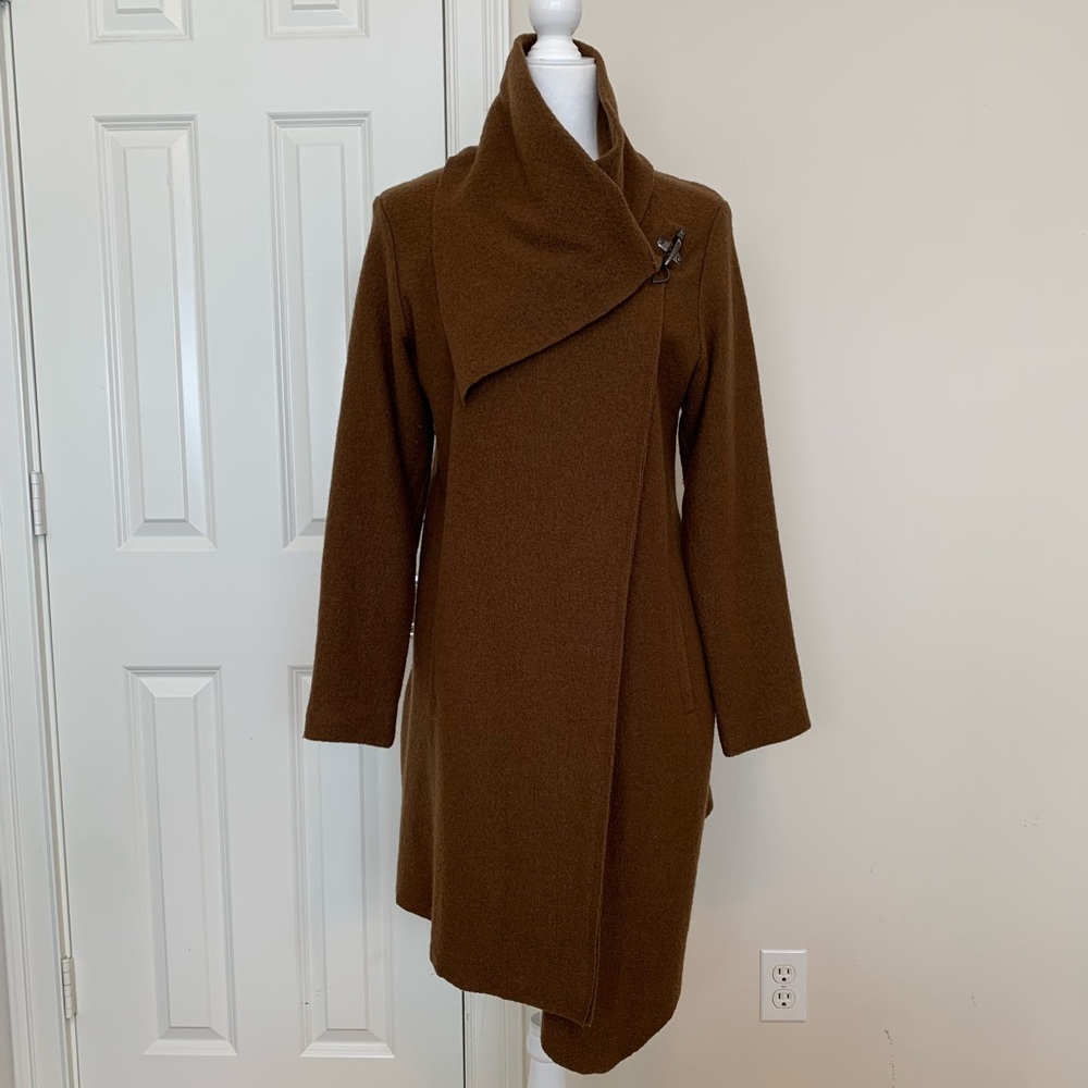 Linea Domani brown wool coat